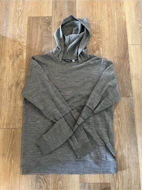 Ibex Gray Hooded Merino Hoody